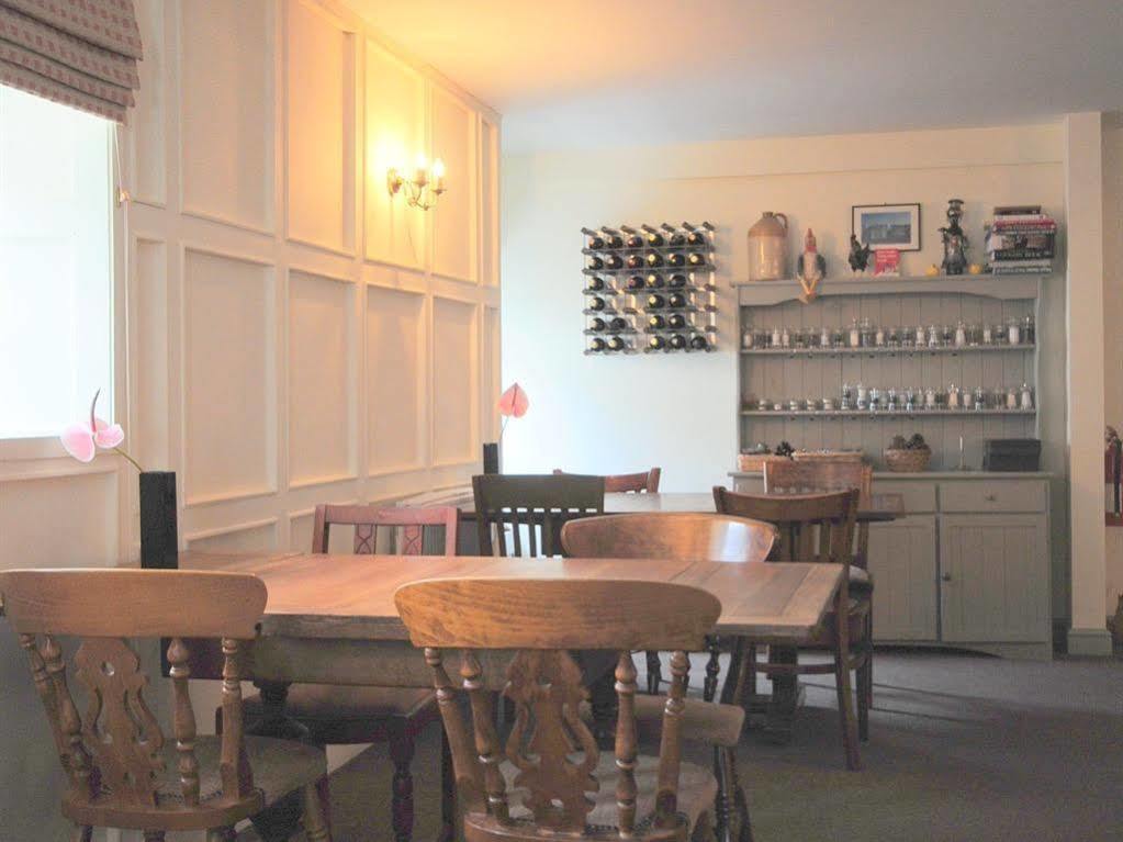 The Five Dials Inn Ilminster Exterior foto
